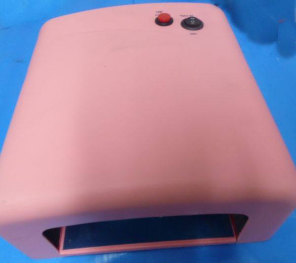 Cabine UV com 4 lampadas e TIMER